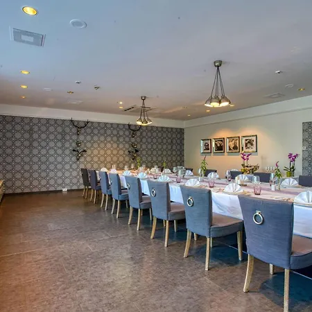 Fourside Plaza Trier, Trademark Collection By Wyndham Szálloda 4*