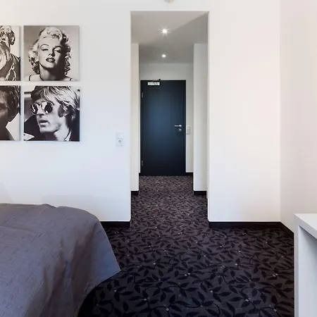 Fourside Plaza Trier, Trademark Collection By Wyndham Hotel