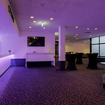 Hotel Fourside Plaza Trier, Trademark Collection By Wyndham Trier