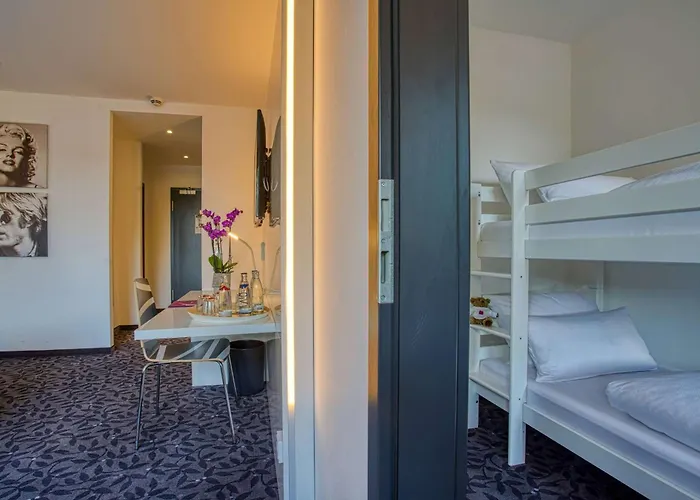 Fourside Plaza Trier, Trademark Collection By Wyndham Hotel