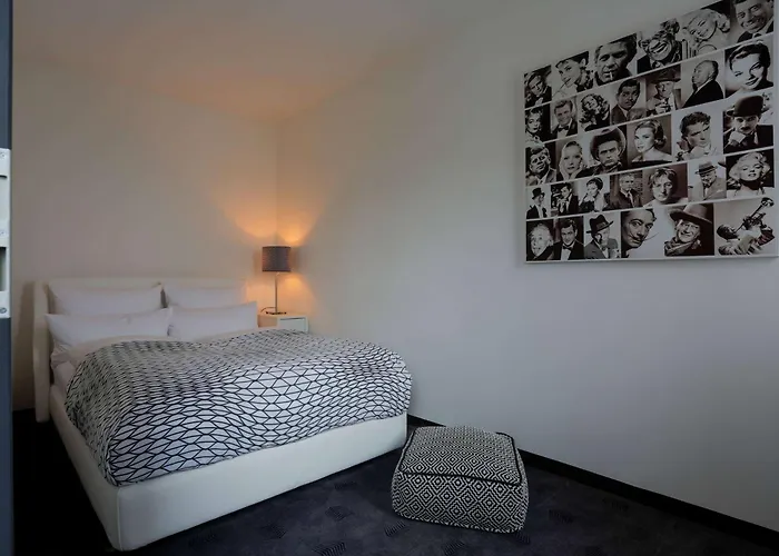 Fourside Plaza Trier, Trademark Collection By Wyndham